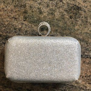Silver clutch
